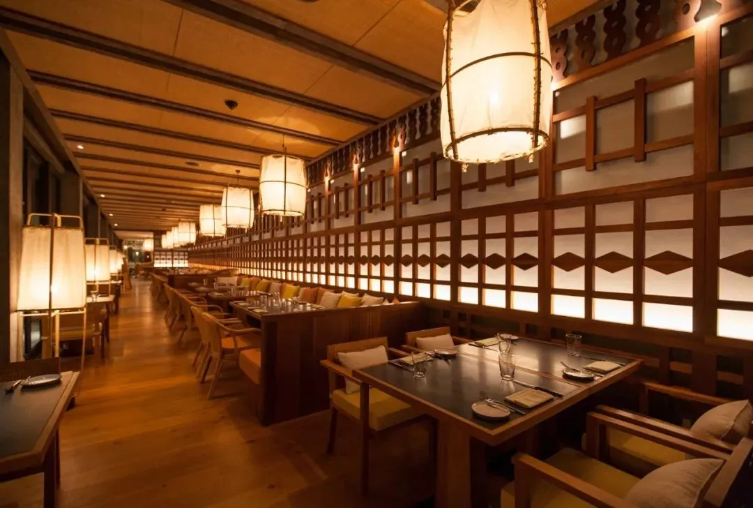AHA Restaurant Cambodia – imondi floor