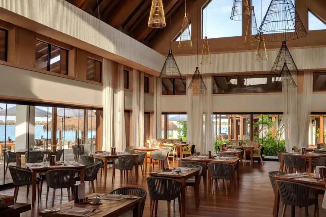 Tasting Table Maldives – imondi floor