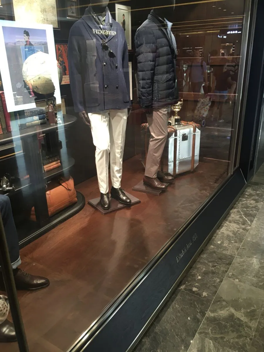 Dunhill Singapore – imondi floor