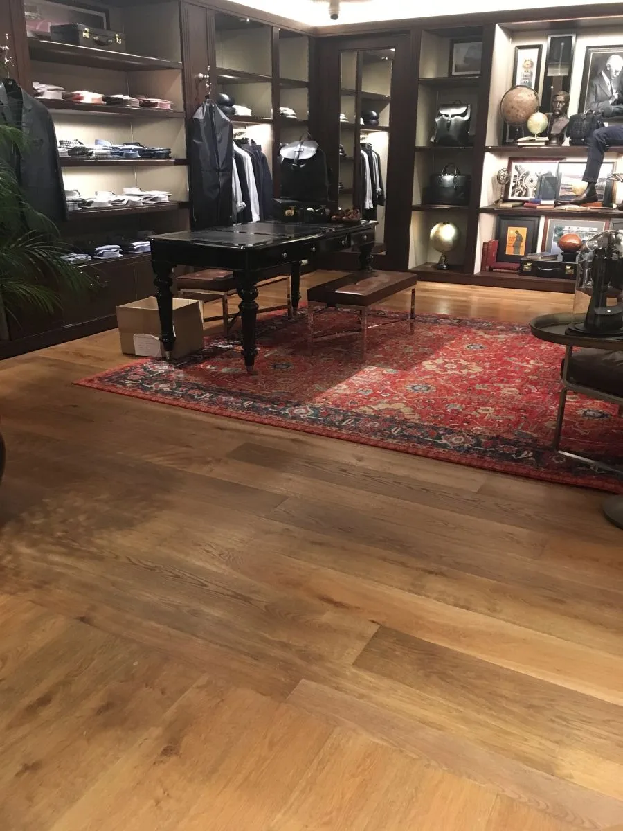 Dunhill Singapore – imondi floor