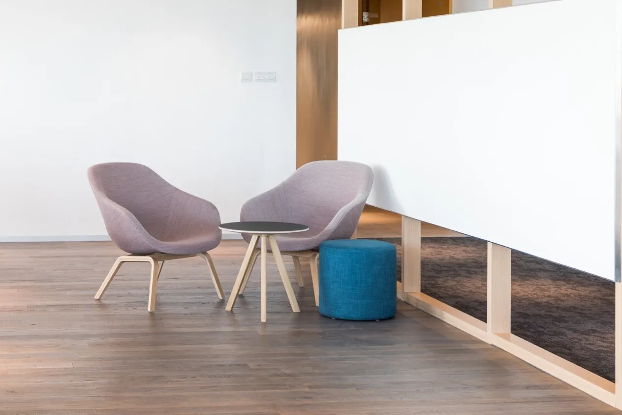 EA games Office Shanghai – imondi floor