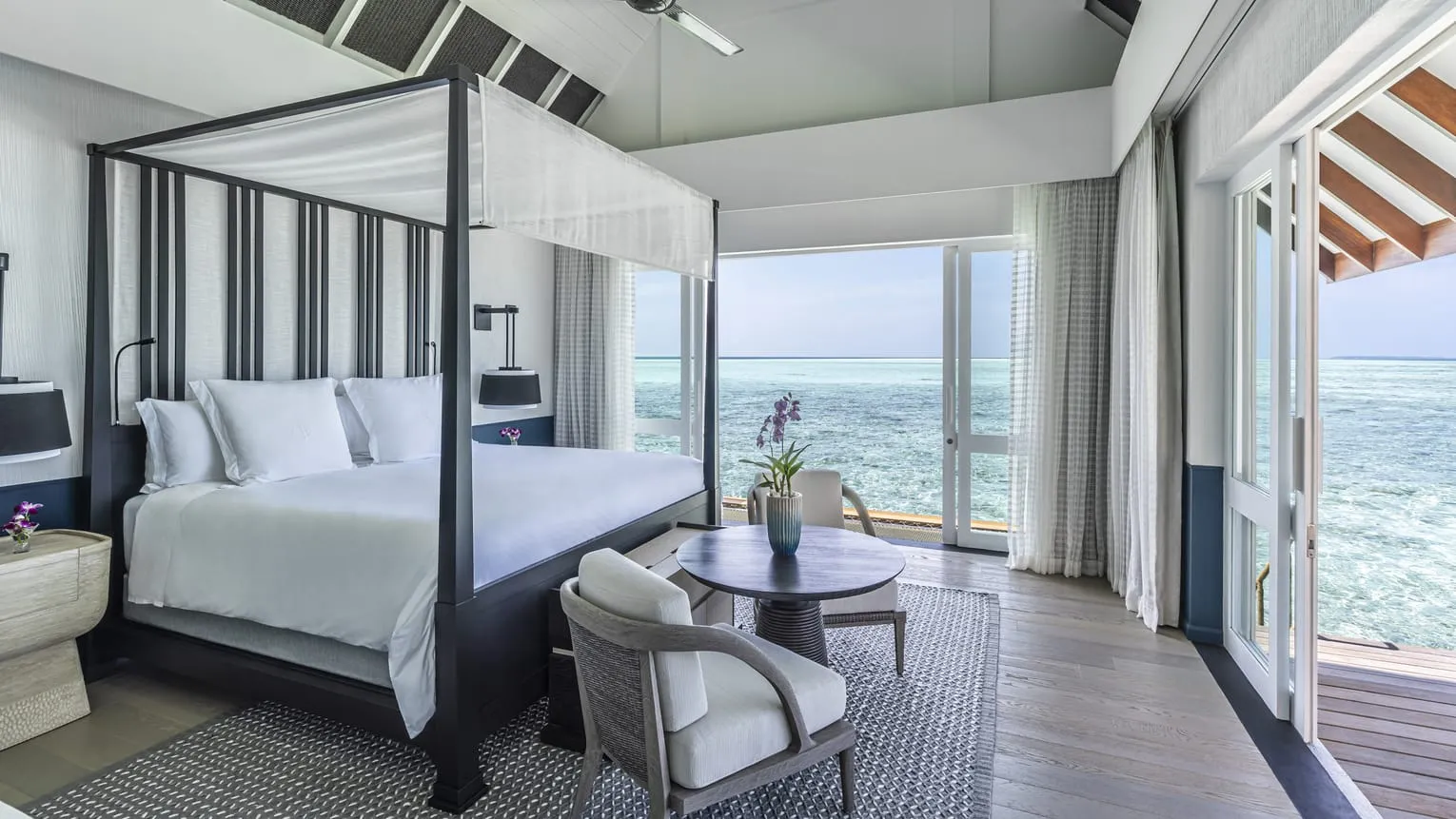Four Seasons Landaa Giraavaru Maldives – imondi floor