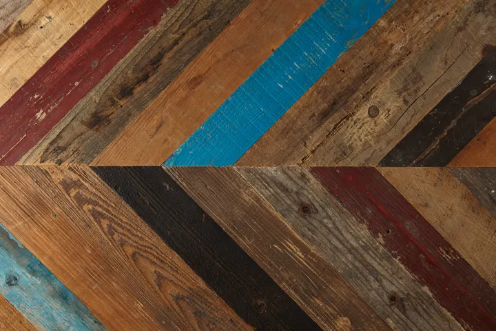 Pine Paint, Chevron