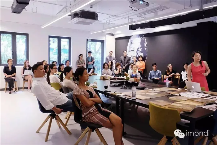 Designers are Utterly Floored at imondi Lecture