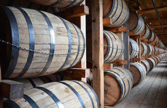 Jack & Jim : The Rich History of the Whiskey Barrel