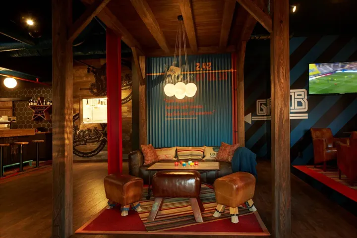 Bar / Restaurant