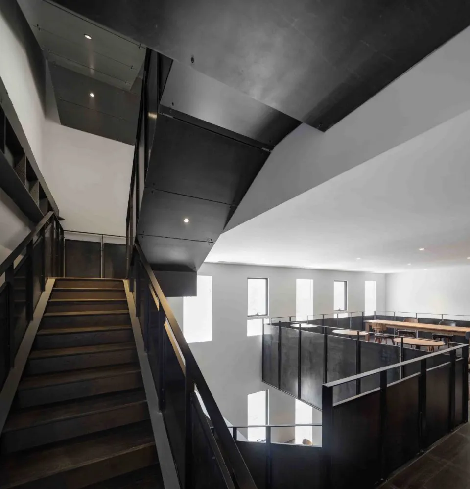The Garage Beijing, China – imondi floor