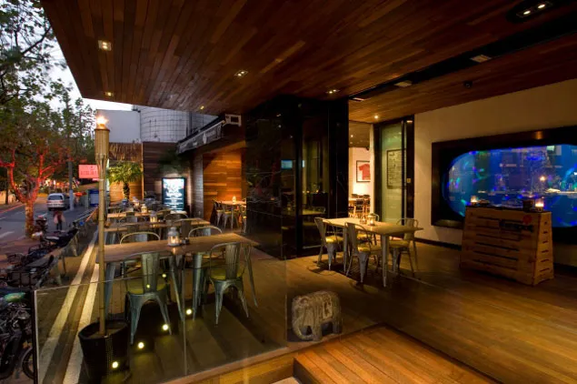 The Spot Bar & Restaurant – imondi floor