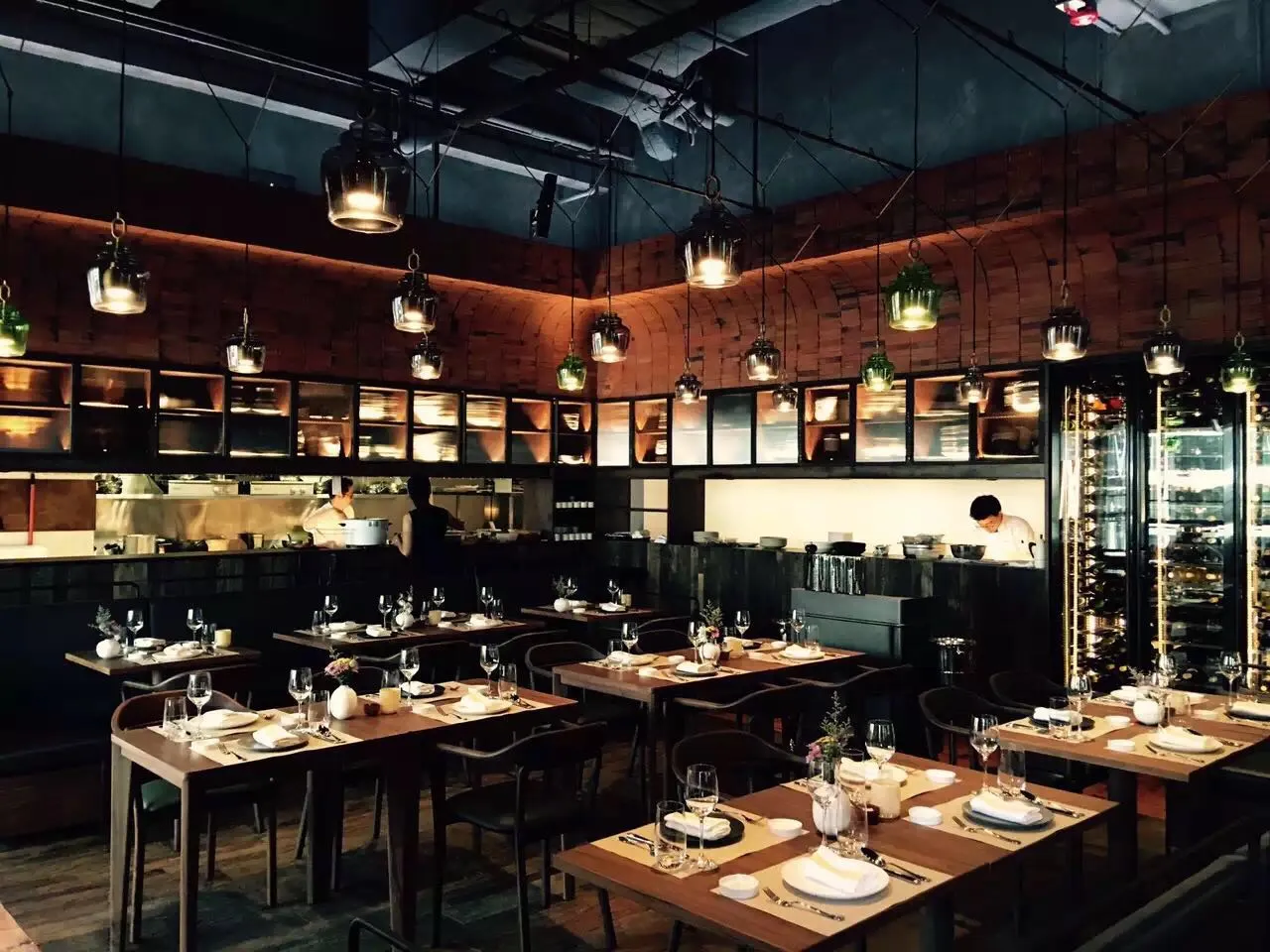 Mercato HK – imondi floor