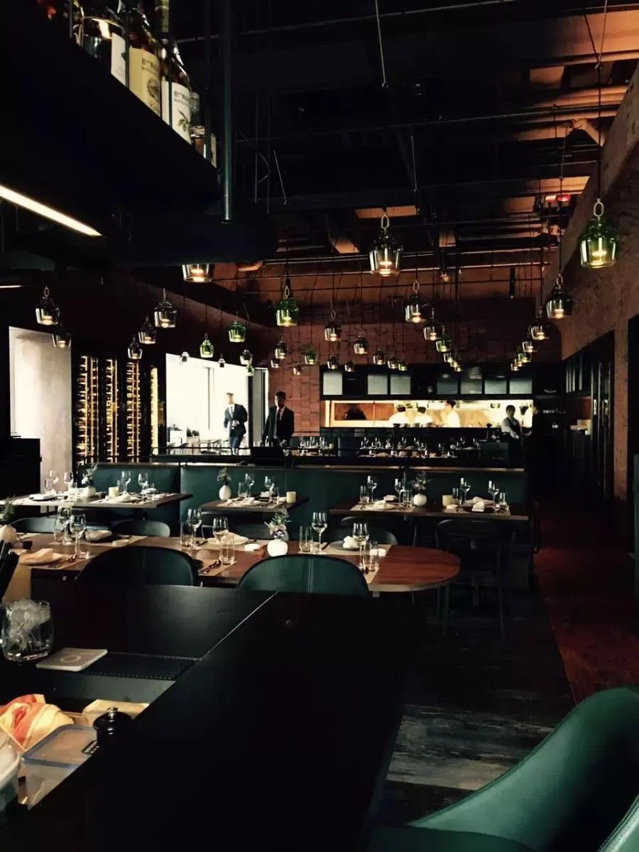 Mercato HK – imondi floor