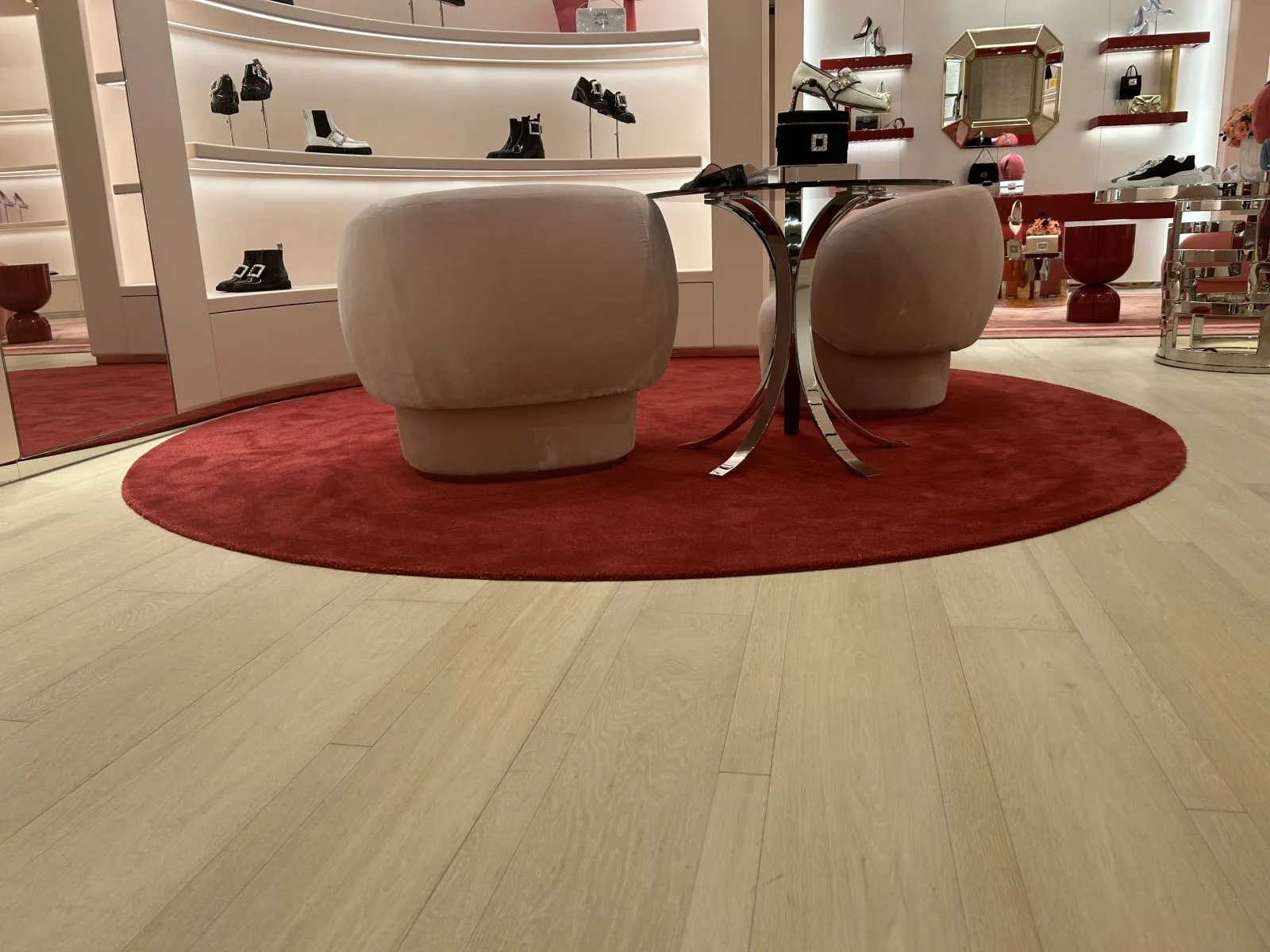 ROGER VIVIER The MIXC SHENZHEN – imondi floor